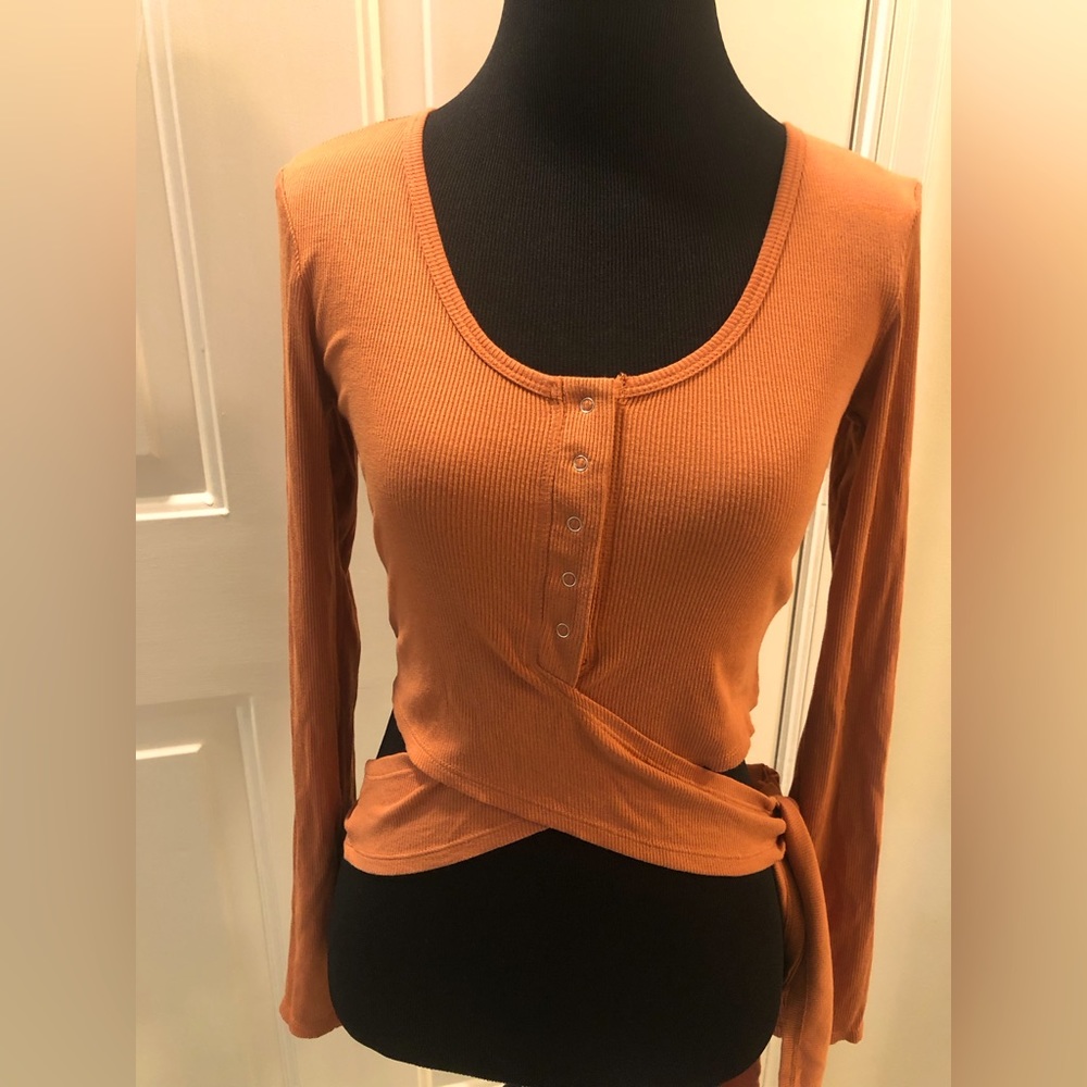 Crop Long sleeve Tshirt